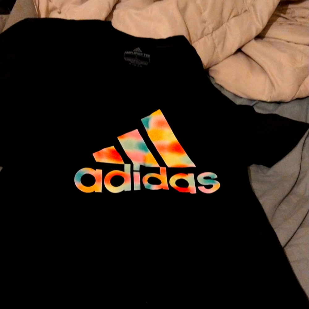 Adidas T Shirt